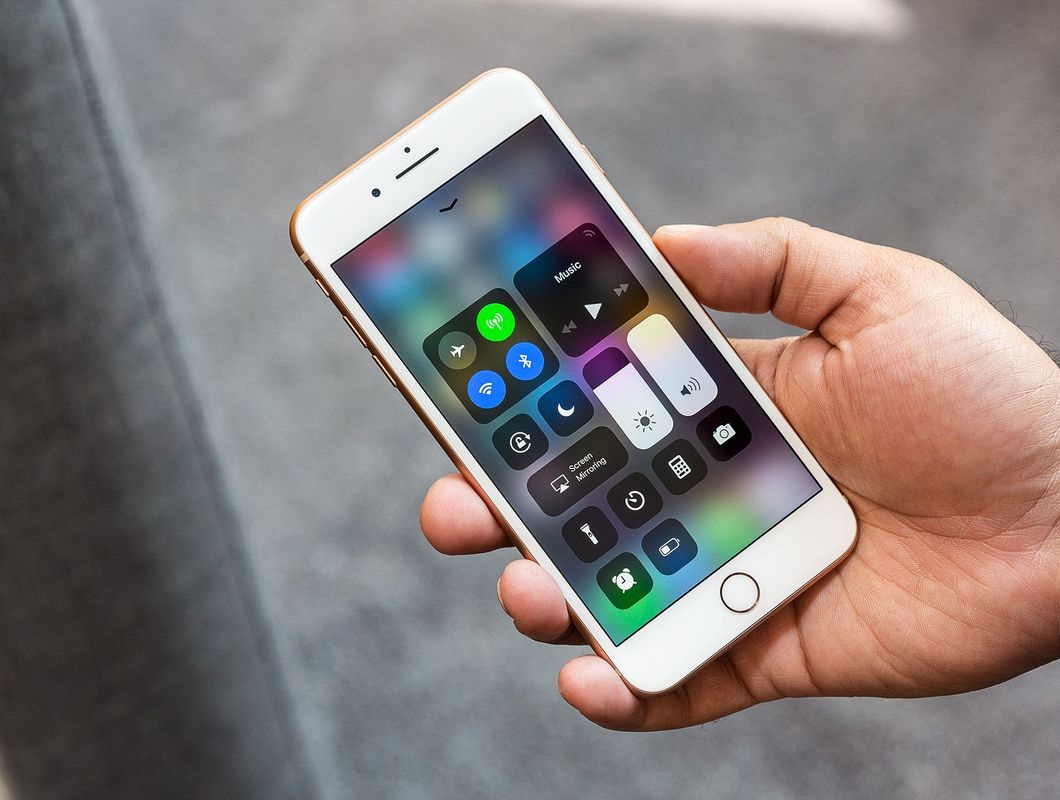 iPhone nhanh bị hao pin khi cập nhật iOS 14.6